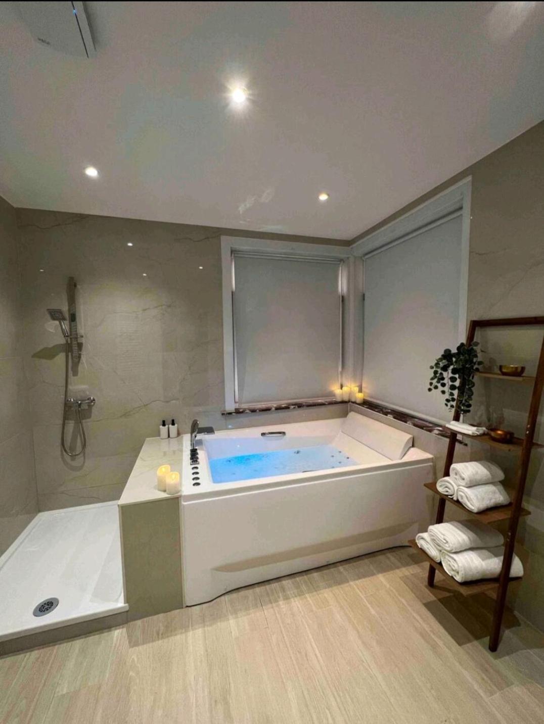 Sublime Appartement Calme Cosy & Jacuzzi Брюссель Экстерьер фото